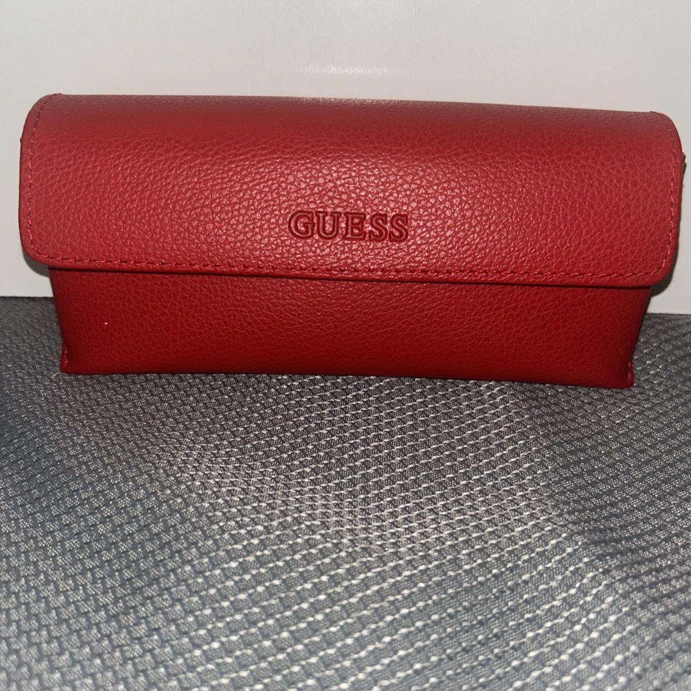 Guess Red Faux Leather Eyeglass Case Soft Pouch Snap‎ Closure